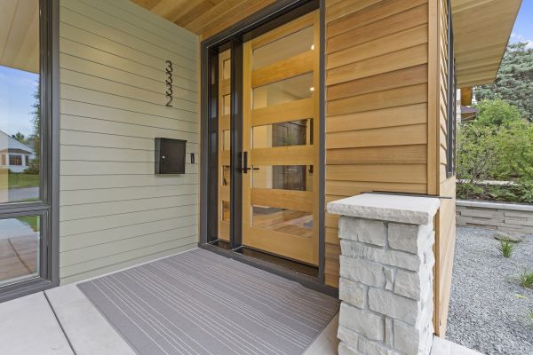 Cost of Exterior Wood Paneling Service in Pasadena