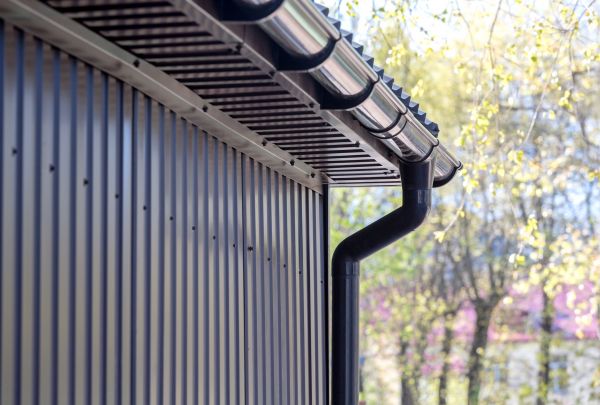 Cost of Sheet Metal Siding Repair in Pasadena