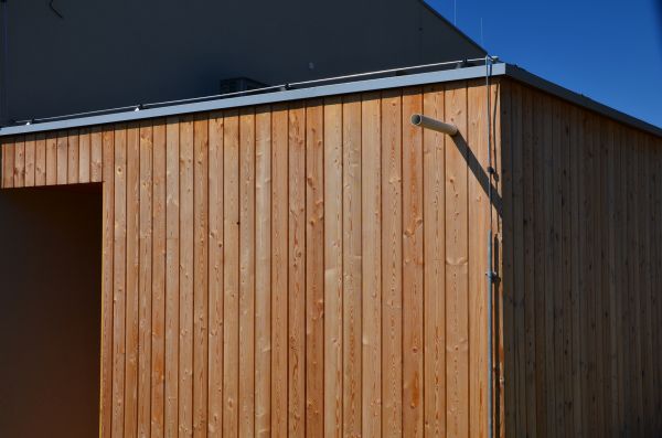 Cost of Wood Cladding Replacement in Pasadena