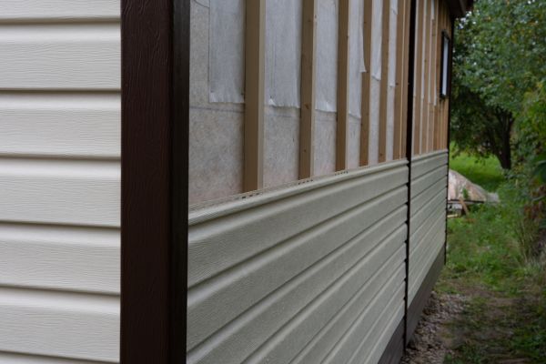 Cost of Lap Siding Installation in Pasadena