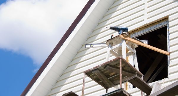 Cost of Horizontal Siding Installation in Pasadena