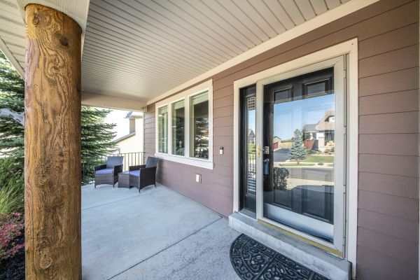Cost of Engineered Siding Installation in Pasadena